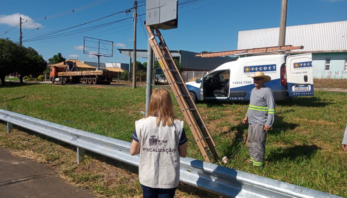 Em Penápolis, Ipem-SP verifica radar na rodovia SP-486/300